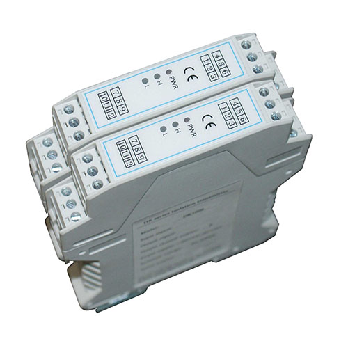 DK3052高精度电压V信号输入型隔离变送器 二进二出